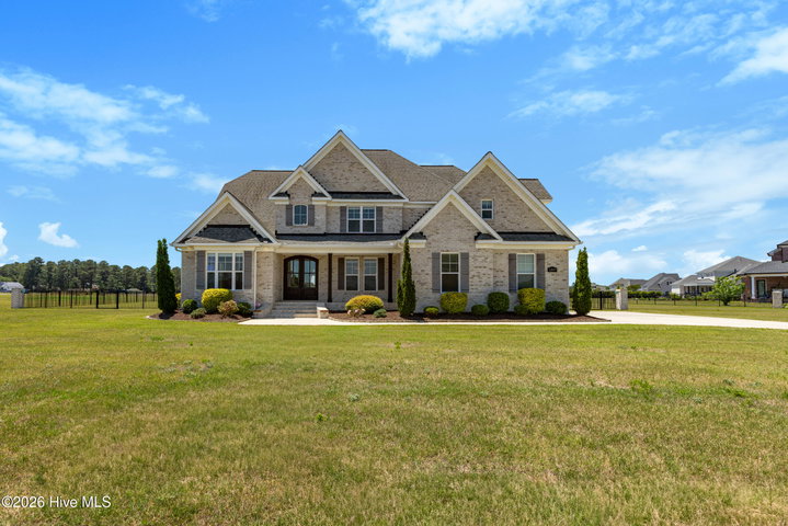 1357 Autumn Lakes Drive, Grimesland, NC 27837 — photo 3