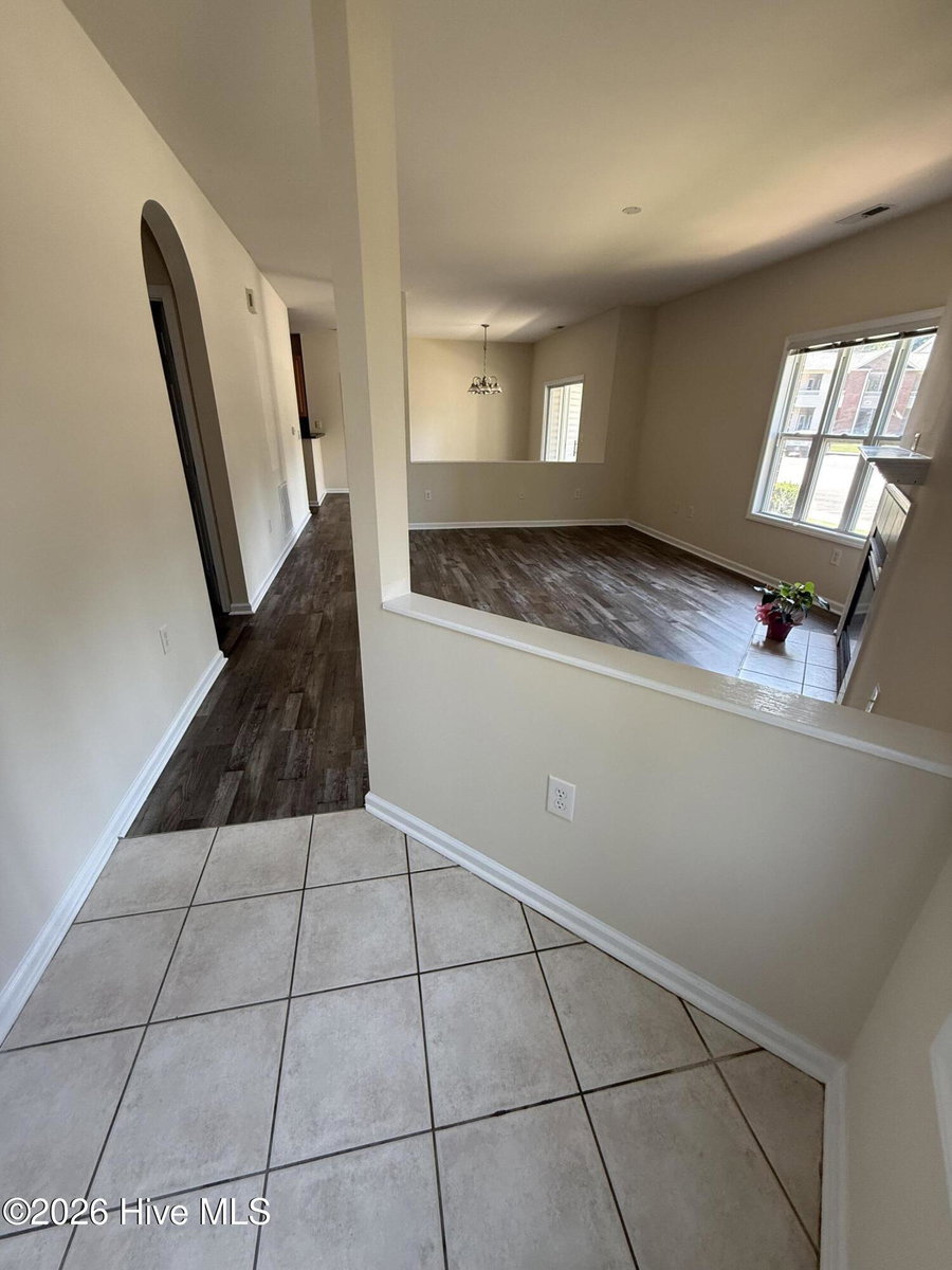 1135 Turtle Creek Road D, Greenville, NC 27858 — photo 2