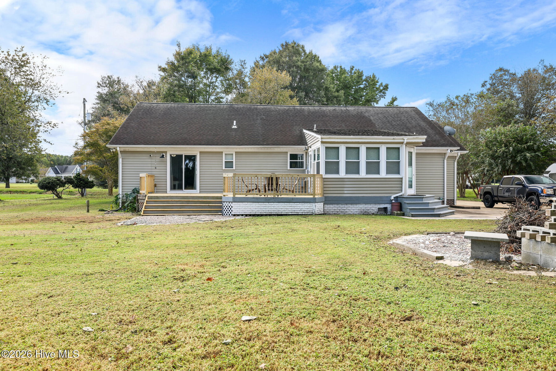166 S Dozier Road, Moyock, NC 27958 — photo 4