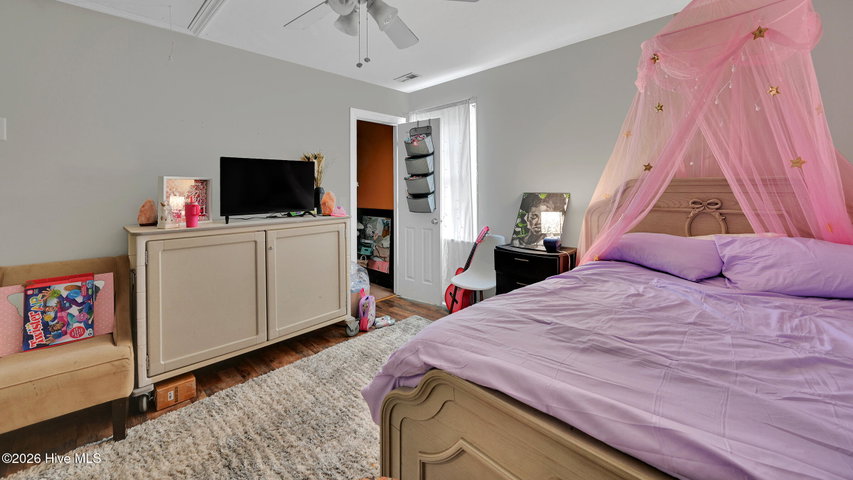 3921 Granada Drive B, Winterville, NC 28590 — photo 40