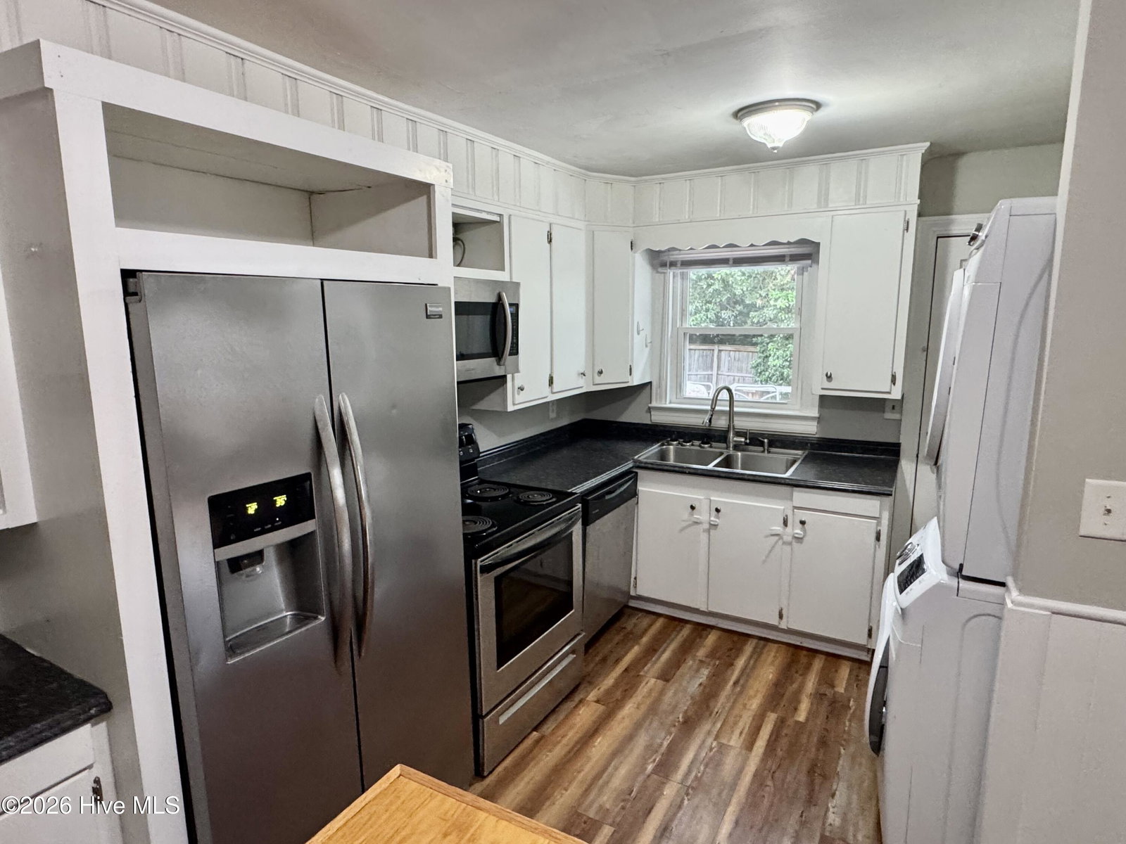 1307 Willow Street B, Greenville, NC 27858 — photo 5