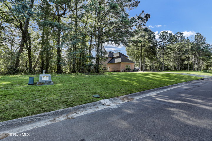 211 390 Sycamore Forest Drive image