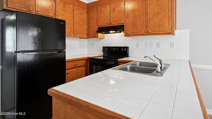 1201 Freeland Lane J8, Winterville, NC 28590 — photo 7