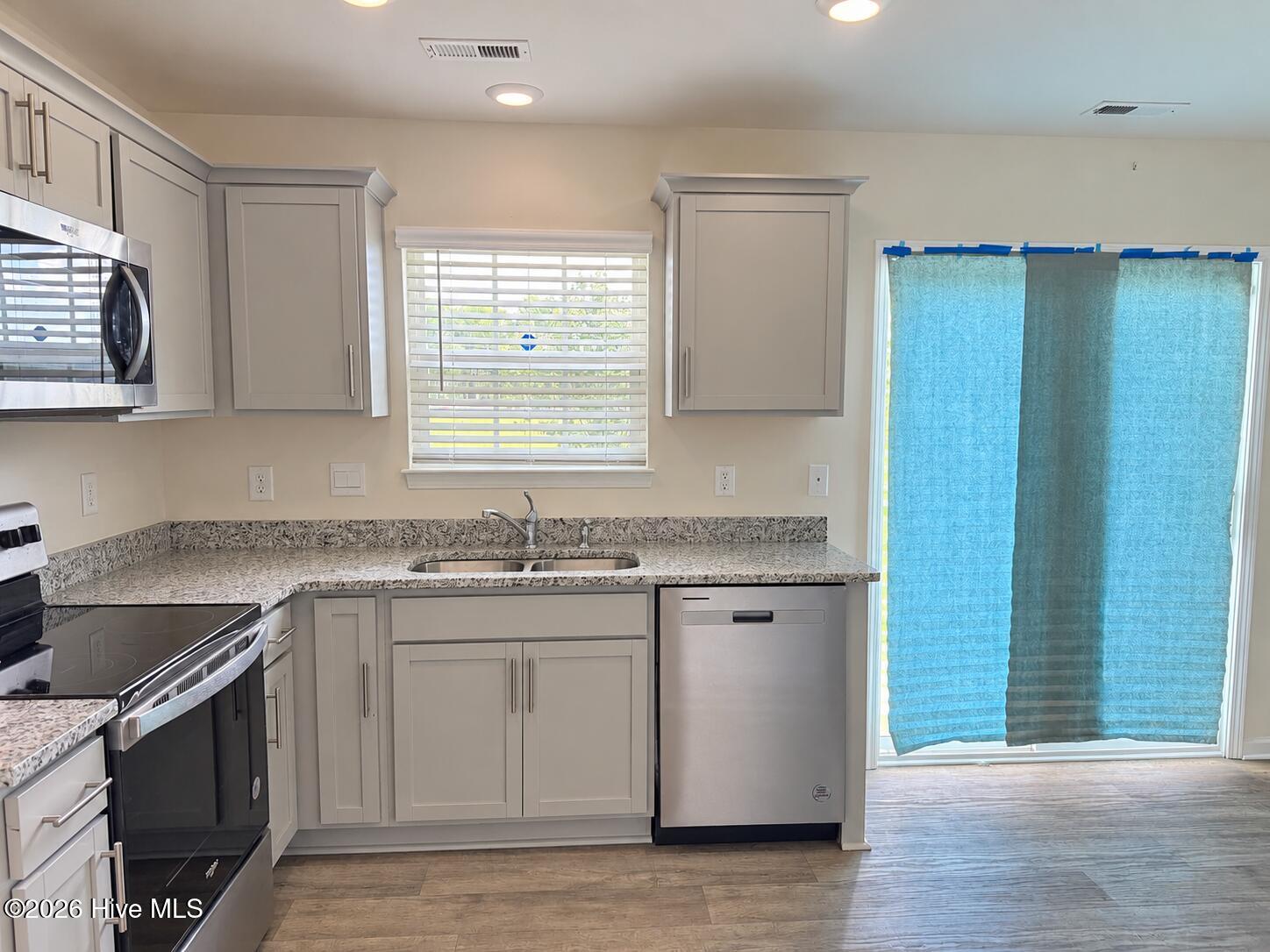 4105 Laurel Ridge Drive D, Greenville, NC 27834 — photo 3