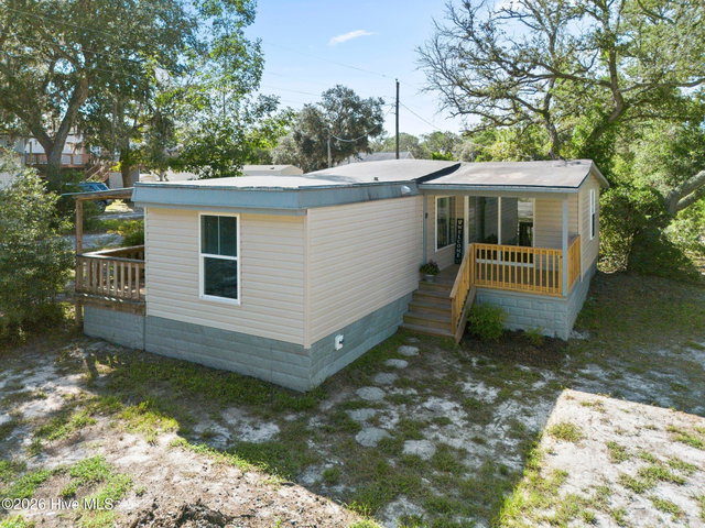 2305 N Bluebeard Trail SW image