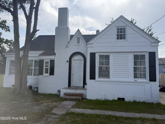421 Perry Street, Elizabeth City, NC 27909