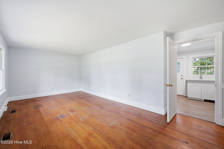 101 Heritage Street, Greenville, NC 27858 — photo 5