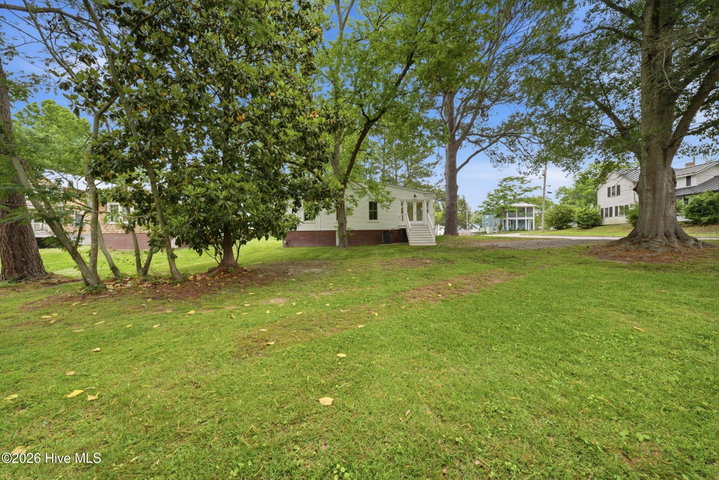 301 W Gale Street, Edenton, NC 27932 — photo 24