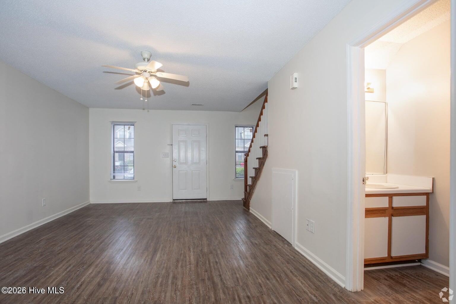905 Allen Road D2, Greenville, NC 27834 — photo 3