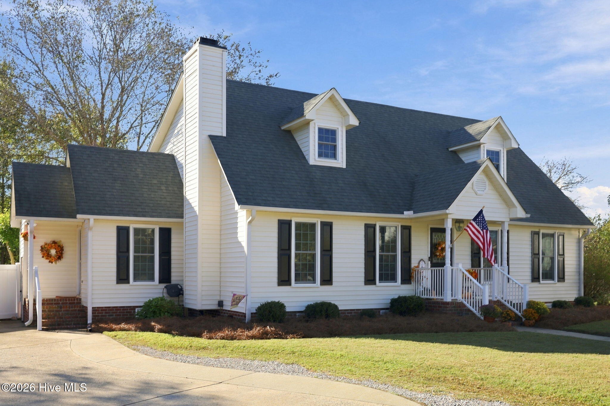 102 Poplar Branches Close, Winterville, NC 28590 — main photo