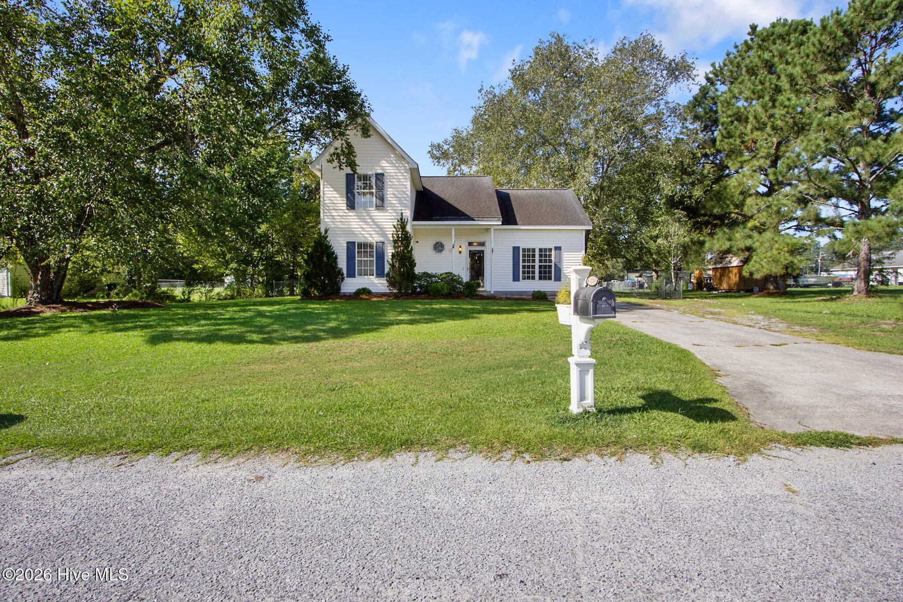 2026 Longview Drive, Greenville, NC 27858 — photo 2