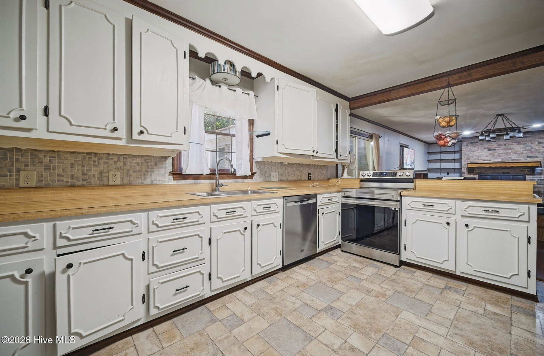 108 Hunters Trail E, Elizabeth City, NC 27909 — photo 3