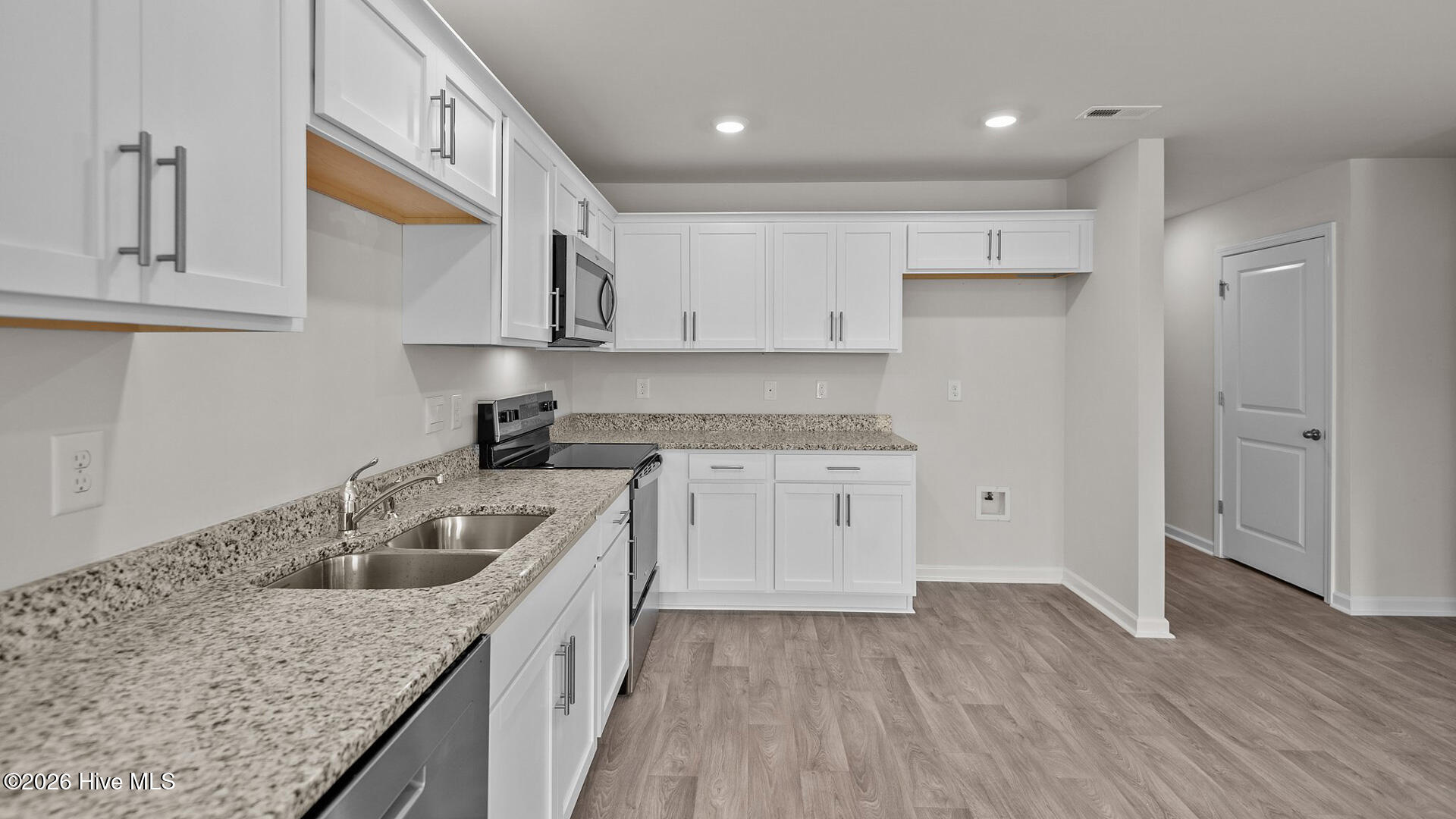 323 Teddy Bear Court, Ayden, NC 28513 — photo 3