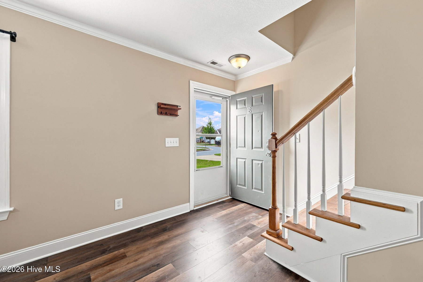 205 South Pointe Drive B, Winterville, NC 28590 — photo 3