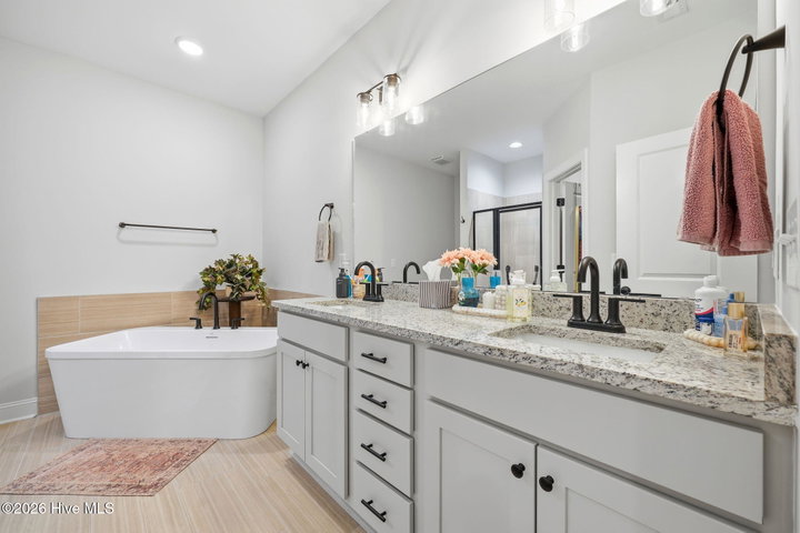 2124 Dartford Drive B, Greenville, NC 27834 — photo 29