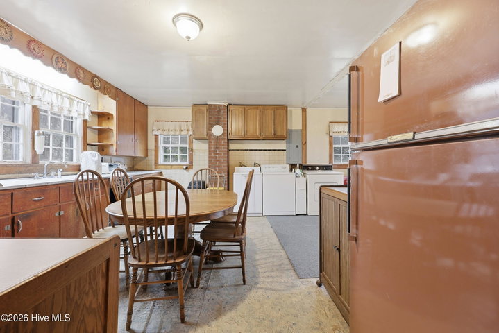 2407 Peartree Road, Elizabeth City, NC 27909 — photo 7