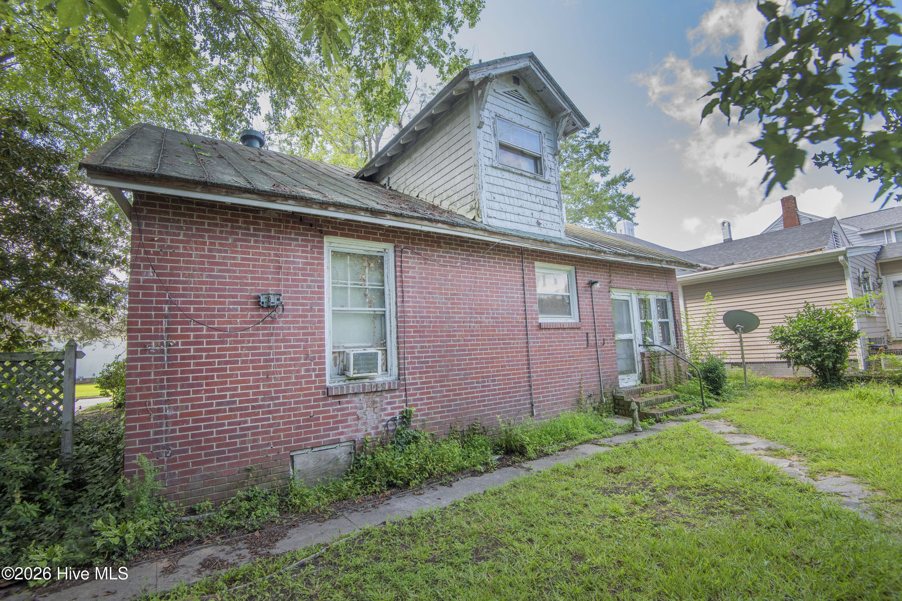 204 E Baker Street, Tarboro, NC 27886 — photo 5