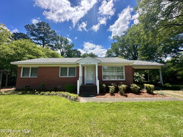604 W Woodland Avenue, Woodland, NC 27897