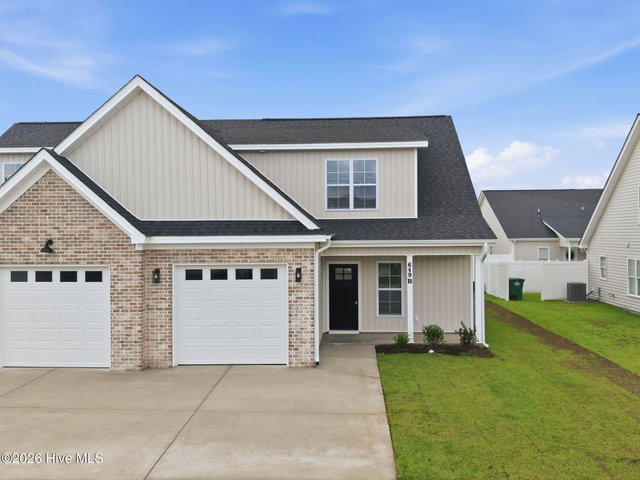 649 Abigail Taylor Drive B, Greenville, NC 27834