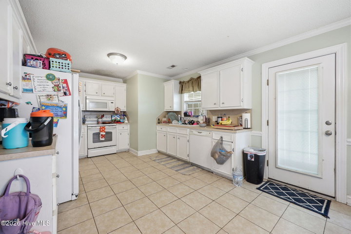 3726 Countryaire Drive, Ayden, NC 28513 — photo 6