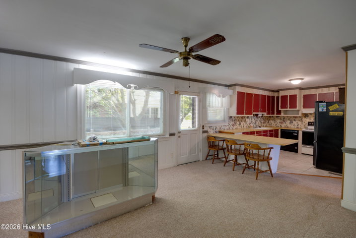 100 E Berkshire Road, Greenville, NC 27858 — photo 14