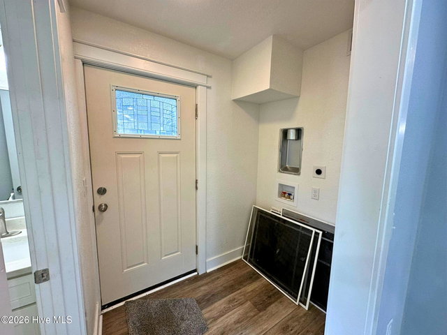 202 W Burgess Street, Elizabeth City, NC 27909 — photo 15