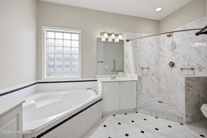 4001 Walkers Court, Winterville, NC 28590 — photo 9