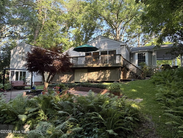 141 E Longmeadow Road, Greenville, NC 27858 — photo 10