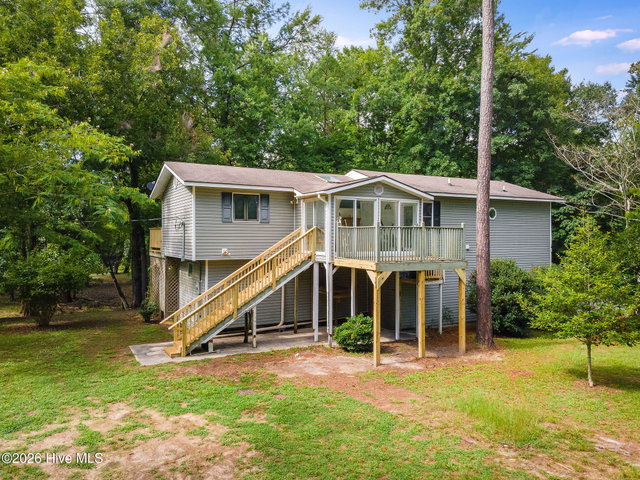 105 Whitestocking Ext image