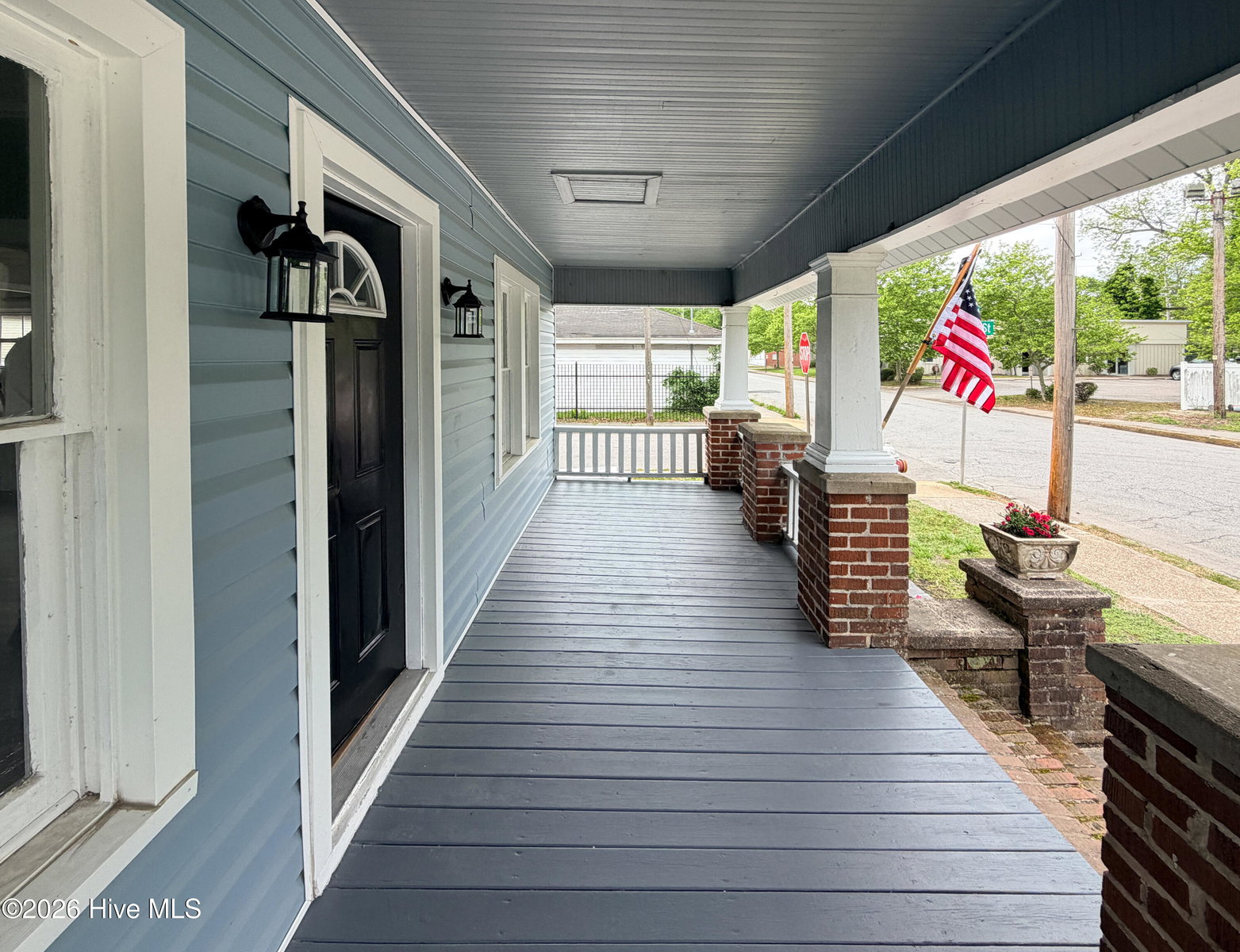 301 Shepard Street, Elizabeth City, NC 27909 — photo 2