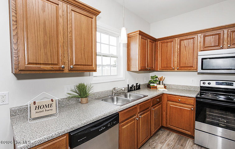 828 Jade Lane, Winterville, NC 28590 — photo 12