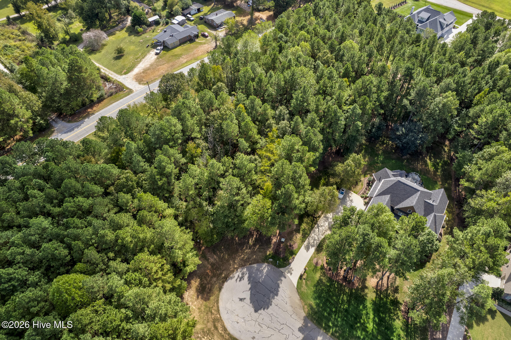 3327 Oak Leaf Drive, Rocky Mount, NC 27804 — main photo
