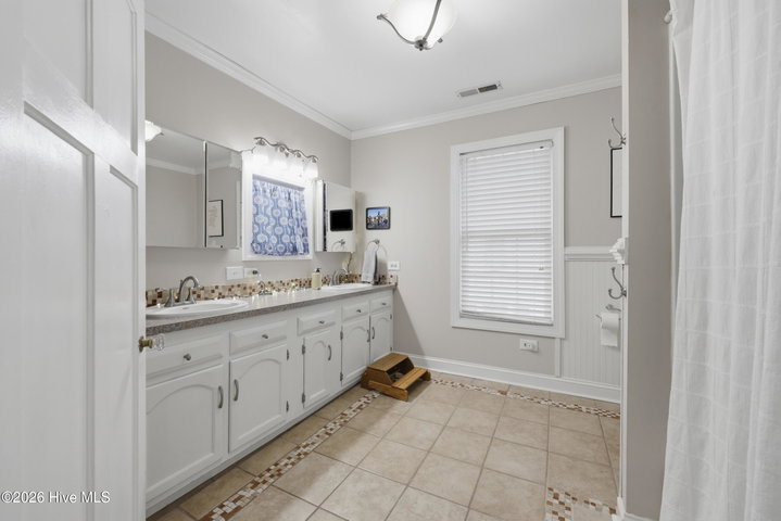 912 W Church Street, Elizabeth City, NC 27909 — photo 26