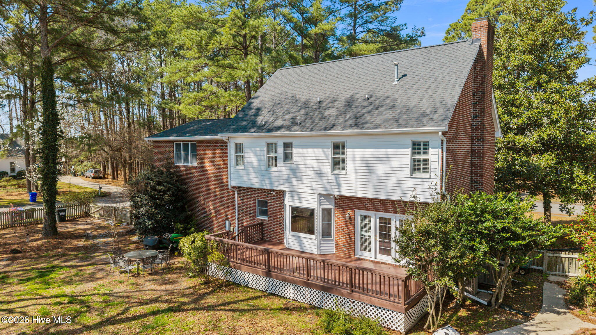 705 Kempton Drive, Greenville, NC 27834 — photo 2