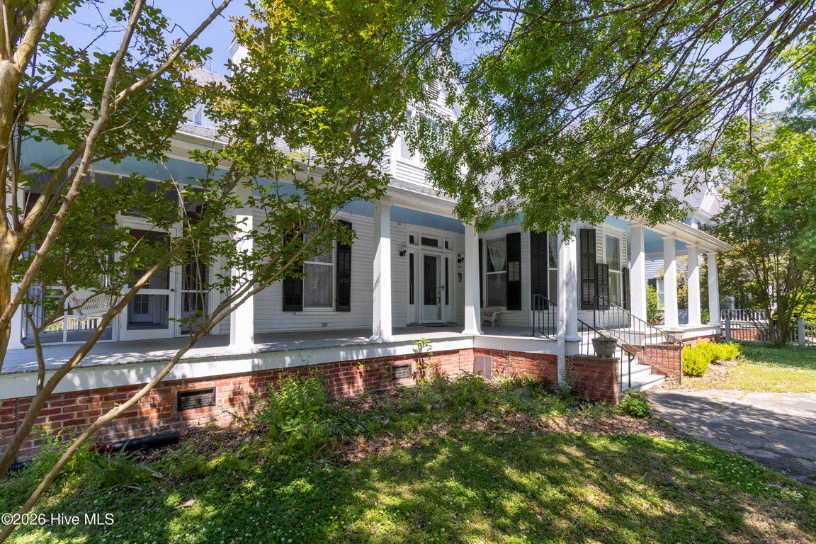 105 N Granville Street, Edenton, NC 27932