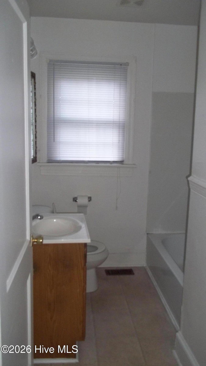 206 Hudson Street, Greenville, NC 27834 — photo 5