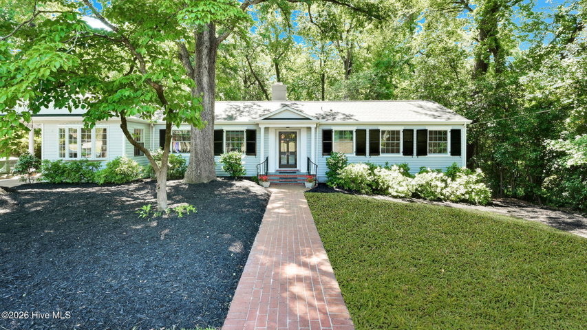 141 E Longmeadow Road, Greenville, NC 27858 — photo 3