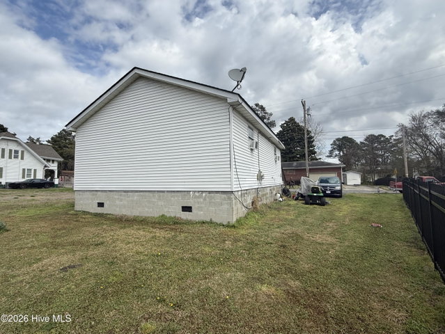 907 S Martin Luther King Junior Drive, Elizabeth City, NC 27909 — photo 4