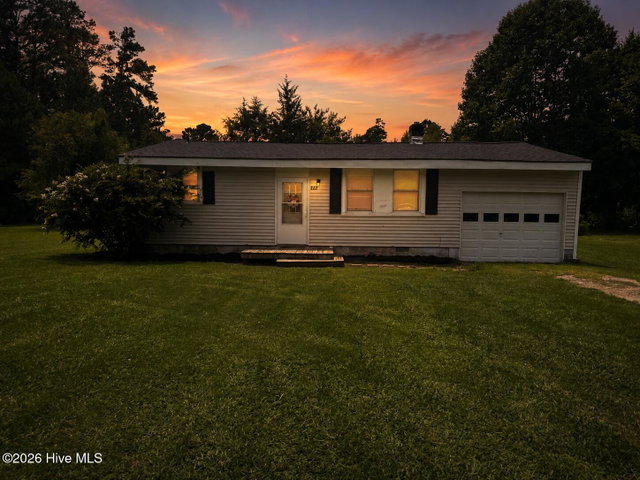 422 Pineview Drive, Edenton, NC 27932