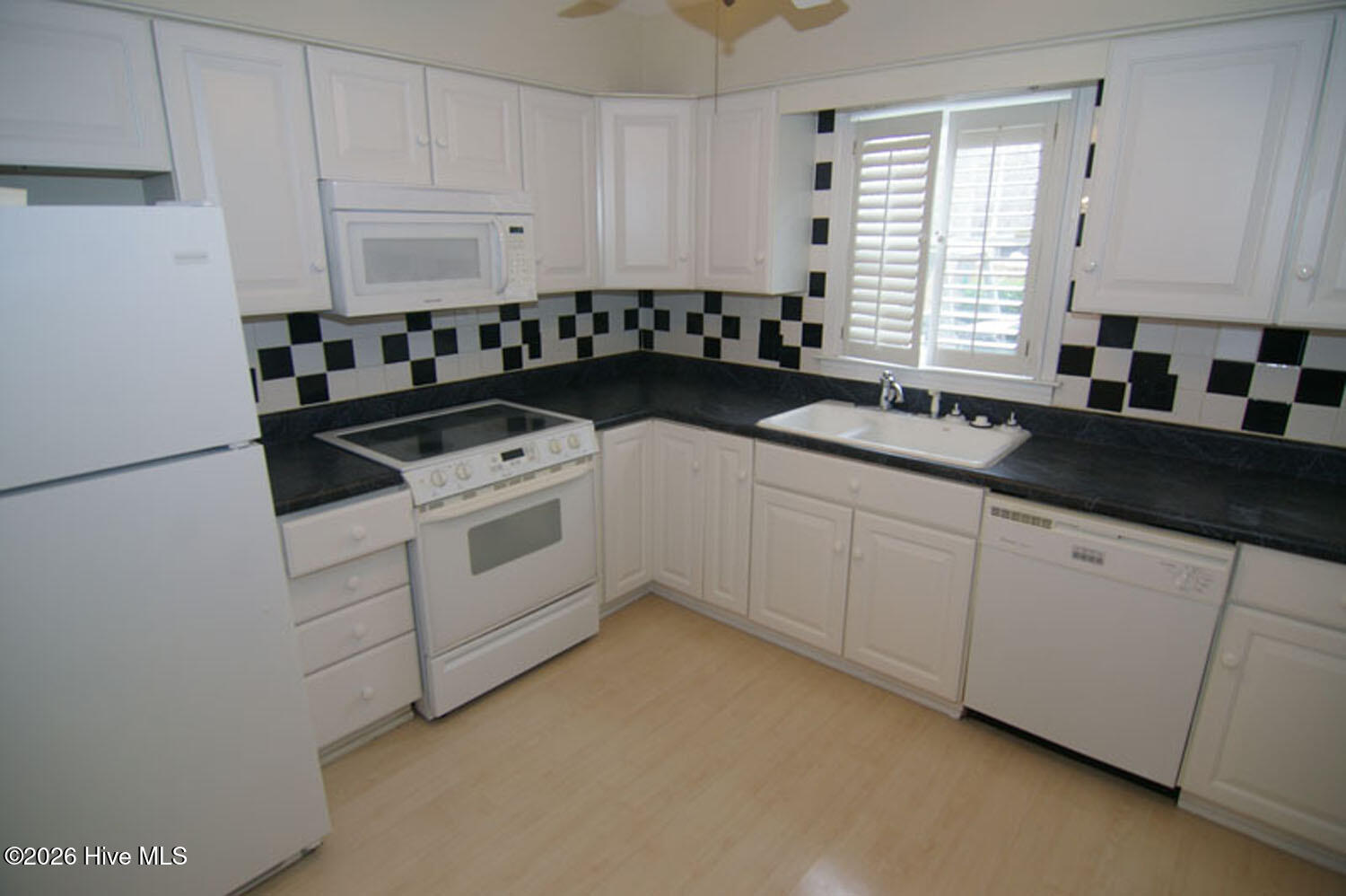 1968 Quail Ridge Road C, Greenville, NC 27858 — photo 5