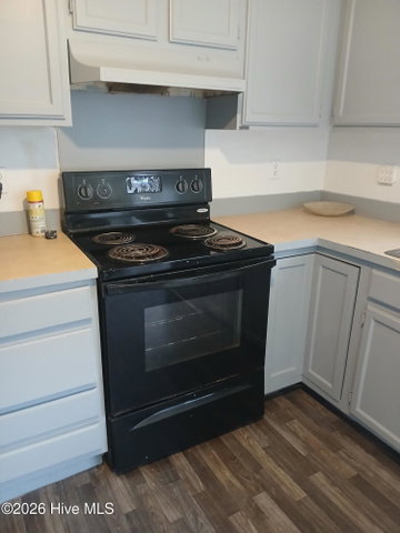 309 Kristin Drive B, Greenville, NC 27834 — photo 2