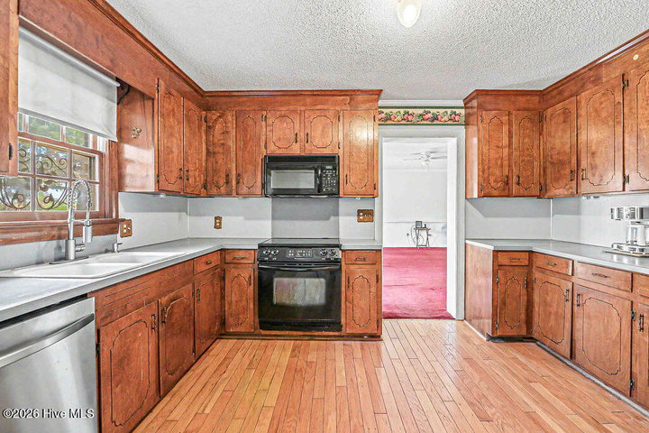 1020 Holly Creek Boulevard, Williamston, NC 27892 — photo 11
