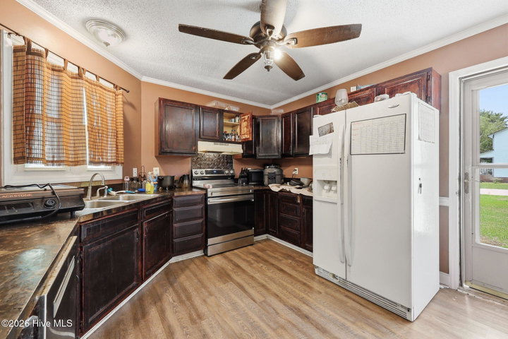 566 Ridge Drive, Winterville, NC 28590 — photo 48