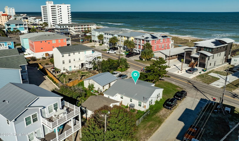 1203 Fort Fisher Boulevard N image