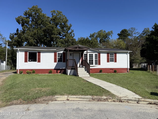 300 Horace Ward Avenue, Windsor, NC 27983