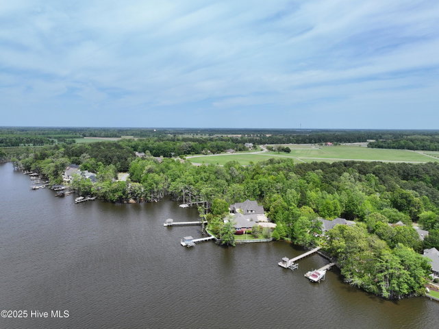 F-11 F-11 Mattaponi Drive, Hertford, NC 27944 — photo 2