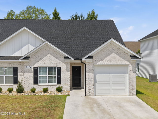 2124 Dartford Drive B, Greenville, NC 27834 — photo 1