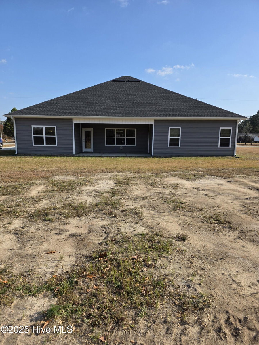 194 Poker House Road, Grimesland, NC 27837 — photo 2