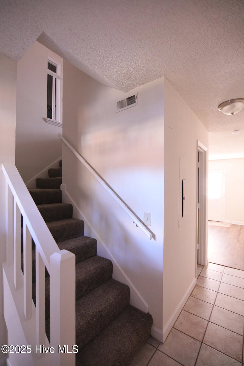 2007 Quail Ridge Road L, Greenville, NC 27858 — photo 4
