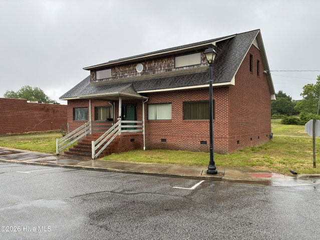 212 W Water Street, Plymouth, NC 27962